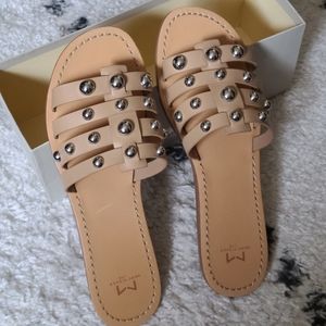 Marc Fisher Pava Slides